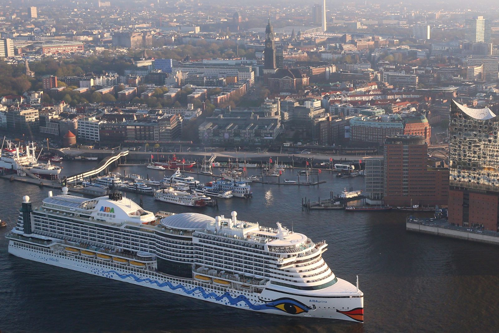 Neue Reisen an Bord der AIDAprima und AIDAblu