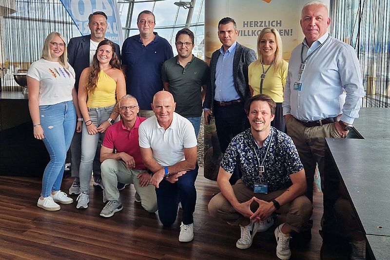FTI feierte den „Endless Summer“ mit Barbecue & coolen Drinks