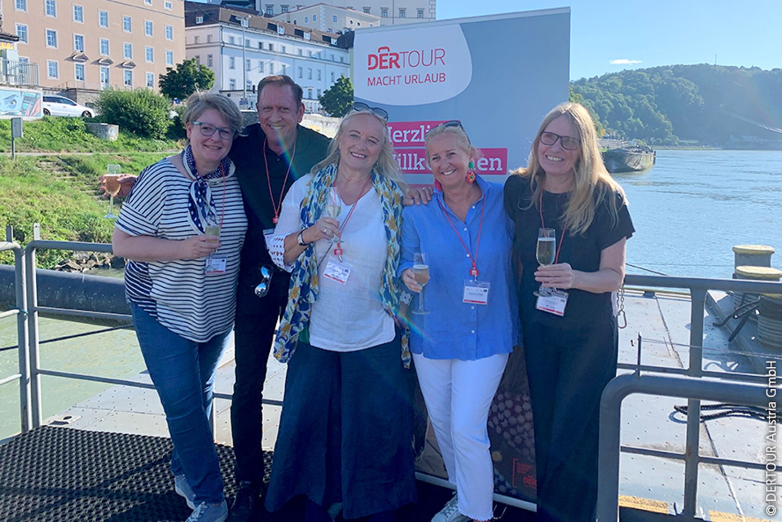DER Schiff-Sundowner mit vielen Insiderinfos