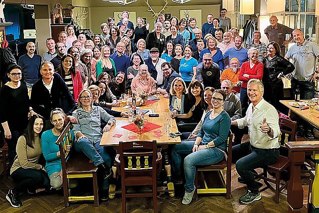 „Klassentreffen“ mit vielen Geschichten und Anekdoten