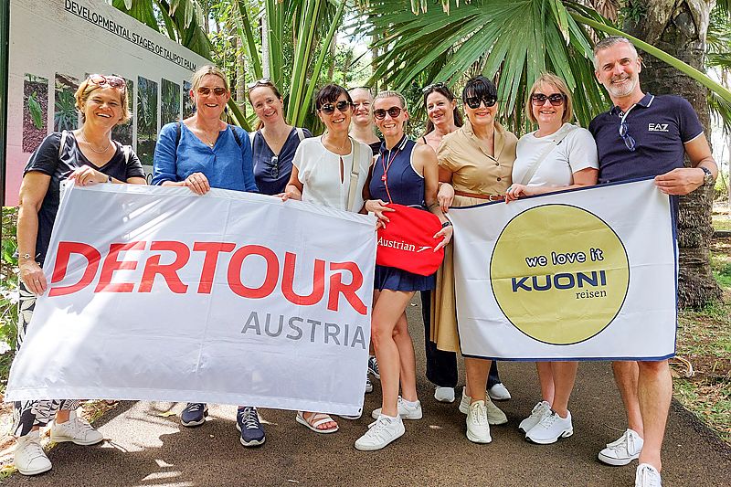 Kuoni Filialleiter-Tagung mit Rhumerie und „7-färbiger Erde“